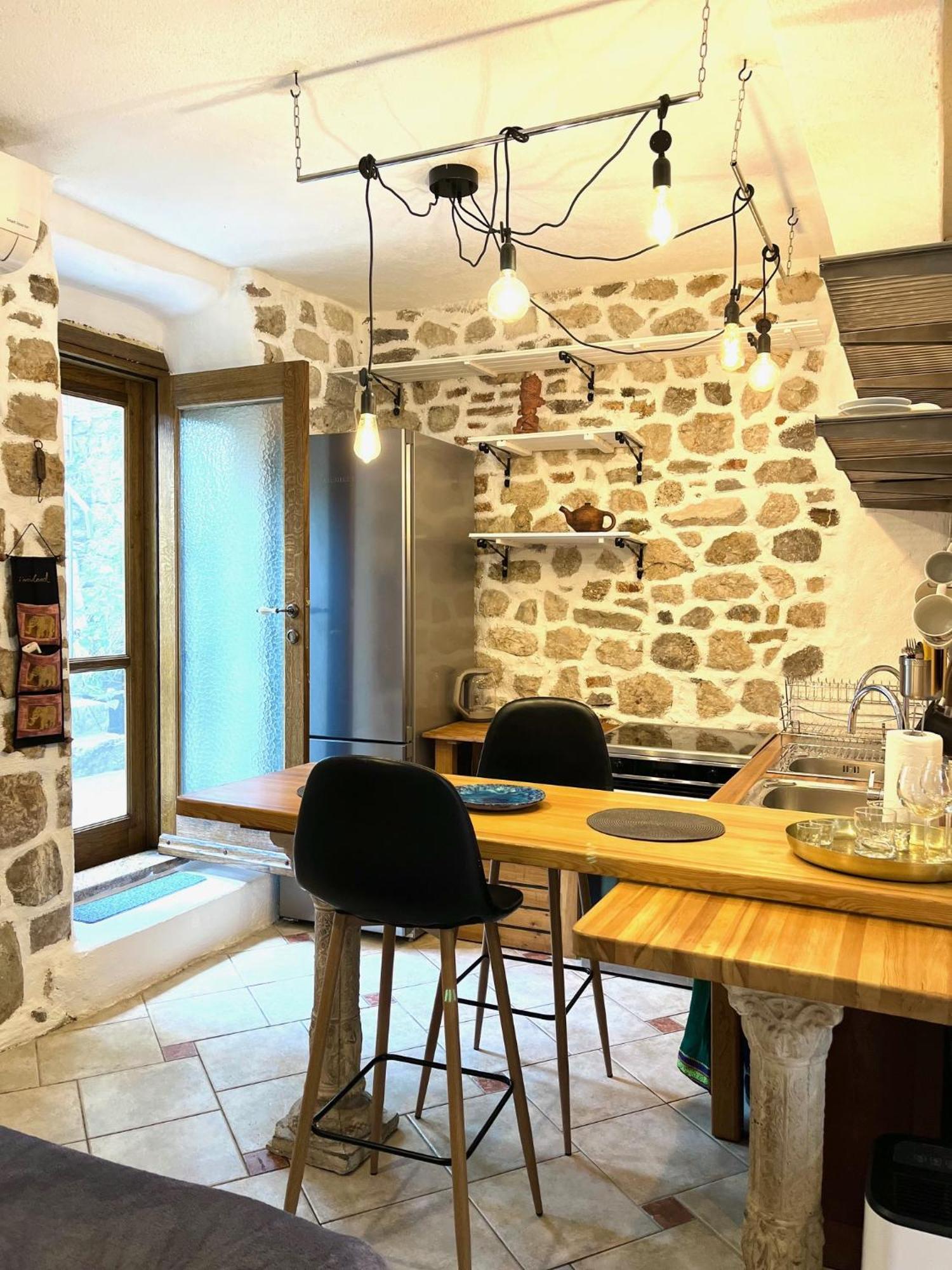 Healthystudio512 Apartments Kotor Buitenkant foto